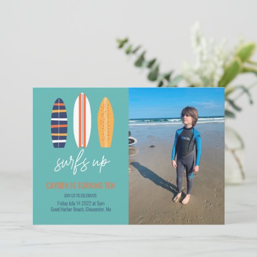 Surfs Up BOY Surfboard strand Verjaardag Party fot Kaart (Staand voorkant)