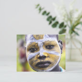 Surma meisje met schilderd gezicht briefkaart (Staand voorkant)