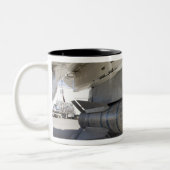 Surpluszee Phoenix-raketten Tweekleurige Koffiemok (Links)