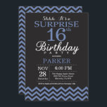 Surprise 16th Birthday Invitation Black and Blue Kaart<br><div class="desc">Verrassend 16e verjaardag Uitnodiging met zwarte en blauwe Chevron. Chalkboard. Kinderen van afgelopen dag. Jongen of meisjes uitgenodigd. Voor verdere aanpassing,  te klikken gelieve de knoop "van de Aanpassing het"en ons ontwerphulpmiddel te gebruiken om deze sjabloon te wijzigen.</div>