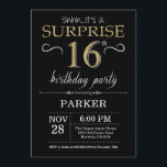 Surprise 16th Birthday Invitation Black and Gold Kaart<br><div class="desc">Verrassend 16e verjaardag Uitnodiging met zwarte en gouden achtergrond. Chalkboard. Kinderen van afgelopen dag. Jongen of meisjes Lady Teen Teenage Bday Invite. Elke leeftijd. Voor verdere aanpassing,  te klikken gelieve de knoop "van de Aanpassing het"en ons ontwerphulpmiddel te gebruiken om deze sjabloon te wijzigen.</div>