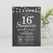 Surprise 16th Birthday Invitation Chalkboard Kaart (Staand voorkant)