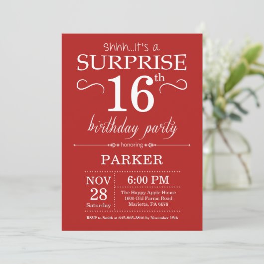 Surprise 16th Birthday Invitation Red Kaart (Staand voorkant)