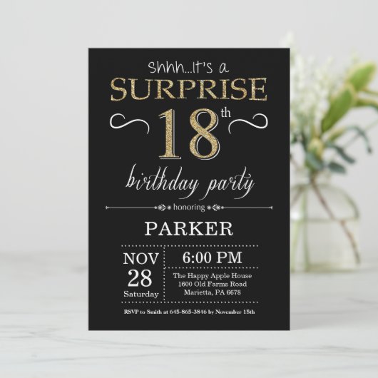 Surprise 18th Birthday Invitation Black and Gold Kaart (Staand voorkant)