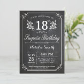 Surprise 18th Birthday Invitation Chalkboard Kaart (Staand voorkant)