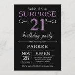 Surprise 21st Birthday Invitation Black and Paars Kaart<br><div class="desc">Verrassend 21ste verjaardag Uitnodiging met Zwarte en Paarse Glitter Achtergrond. Chalkboard. Volwassen verjaardag. Mannen of vrouwen uitgenodigd. Elke leeftijd. Voor verdere aanpassing,  te klikken gelieve de knoop "van de Aanpassing het"en ons ontwerphulpmiddel te gebruiken om deze sjabloon te wijzigen.</div>