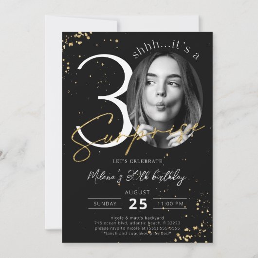 Surprise 30th Birthday Black Gold Photo Invitation Kaart (Voorkant)