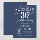 Surprise 30th Birthday Invitation Blue and White Kaart (Voorkant / Achterkant)