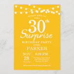 Surprise 30th Birthday Invitation Yellow Kaart<br><div class="desc">Verrassend 30th Birthday Uitnodiging met de Lichten van het Koord. Gele achtergrond. Mannen of vrouwen op zaterdag. 13e 15e 16e 18e 21e 30e 40e 50e 60e 70e 90e 100e, elke leeftijd. Voor verdere aanpassing, te klikken gelieve de knoop "van de Aanpassing het"en ons ontwerphulpmiddel te gebruiken om deze sjabloon te...</div>