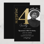 Surprise 40th Black Gold Birthday Invitation Foto Kaart (Voorkant / Achterkant)