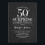 Surprise 50e trouwjubileum krijtbord wit kaart<br><div class="desc">Surprise uitnodiging voor 50-jarig huwelijksjubileum. Elegant klassiek ontwerp in zwart krijtbord en wit. Kenmerken elegante script lettertype. Stuur me een bericht als je verdere aanpassing nodig hebt.</div>