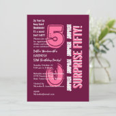 SURPRISE 50th Modern Birthday Pink Burgundy Wine Kaart (Staand voorkant)