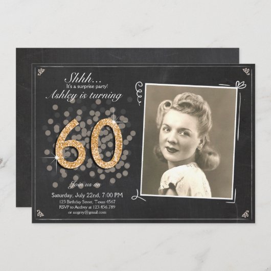 Surprise 60 verjaardagsuitnodiging Chalkboard Rust Kaart (Voorkant / Achterkant)