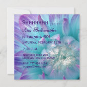 SURPRISE 60th Birthday Blue en Paarse Dahlia W076 Kaart (Achterkant)