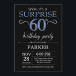 Surprise 60th Birthday Invitation Black and Blue Kaart<br><div class="desc">Verrassend 60e verjaardag Uitnodiging met Zwarte en Blauwe Glitter Achtergrond. Chalkboard. Volwassen verjaardag. Mannen of vrouwen uitgenodigd. Elke leeftijd. Voor verdere aanpassing,  te klikken gelieve de knoop "van de Aanpassing het"en ons ontwerphulpmiddel te gebruiken om deze sjabloon te wijzigen.</div>