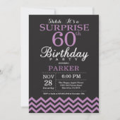 Surprise 60th Birthday Invitation Black and Paars Kaart (Voorkant)