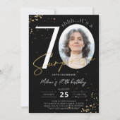 Surprise 70th Birthday Black Gold Photo Invitation Kaart (Voorkant)