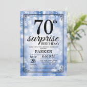 Surprise 70th Birthday Invitation Blue Glitter Kaart (Staand voorkant)