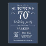 Surprise 70th Birthday Invitation Blue Kaart<br><div class="desc">Verrassing 70e verjaardag uitnodiging met blauwe achtergrond. Verjaardag voor volwassenen. Mannen of vrouwen Bday Uitnodigen. 13e 15e 16e 18e 20e 21e 30e 40e 50e 60e 70e 80e 90e 100e,  elke leeftijd. Voor verdere aanpassing klikt u op de knop "Aanpassen" en gebruikt u onze ontwerptool om deze sjabloon te wijzigen.</div>