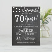 Surprise 70th Birthday Invitation Chalkboard Kaart (Staand voorkant)