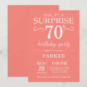 Surprise 70th Birthday Invitation Coral Kaart (Voorkant / Achterkant)