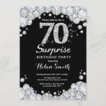 Surprise 70th Birthday Invitation Silver Diamond Kaart<br><div class="desc">Verrassend 70e uitnodiging op de verjaardag. Silver Rhinestone Diamond Chalkboard Achtergrond. Elegant Birthday Bash nodigt uit. Zwart-wit. Volwassen verjaardag. Vrouwendag. Mannen op zaterdag. Voor verdere aanpassing,  te klikken gelieve de knoop "van de Aanpassing het"en ons ontwerphulpmiddel te gebruiken om deze sjabloon te wijzigen.</div>