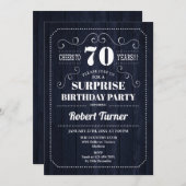Surprise 70th Birthday - Navy Wood Pattern Kaart (Voorkant / Achterkant)