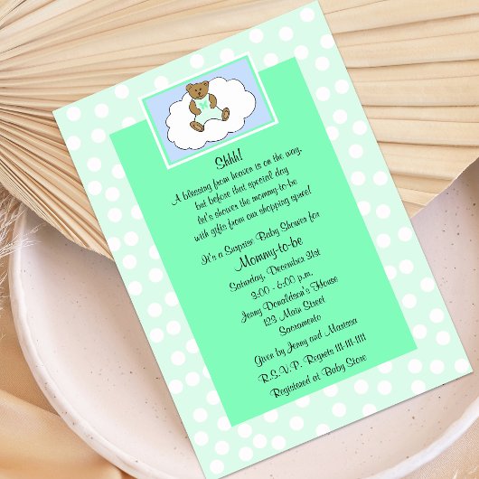 Surprise Baby shower Invitation - Teddy op groen Kaart
