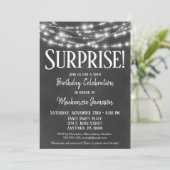 Surprise Birthday Party Invitation Chalkboard Kaart (Staand voorkant)