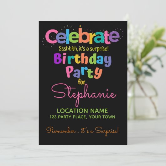 Surprise Birthday Party Invitation Kaart (Staand voorkant)