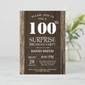 Surprise Rustic 100th Birthday Invitation Kaart (Staand voorkant)