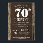 Surprise Rustic 70th Birthday Invitation Vintage Kaart<br><div class="desc">Verrassend Rustic 70th Birthday Invitation with Rustic Wood Background. Retroland. Volwassen verjaardag. Mannelijke Mannen of vrouwen: Birthday. Kinder jongen of meisje Lady Teenage Bday Invite. 13e 15e 16e 18e 21e 30e 40e 50e 60e 70e 90e 100e. Elke leeftijd. Voor verdere aanpassing, te klikken gelieve de knoop "van de Aanpassing het"en...</div>