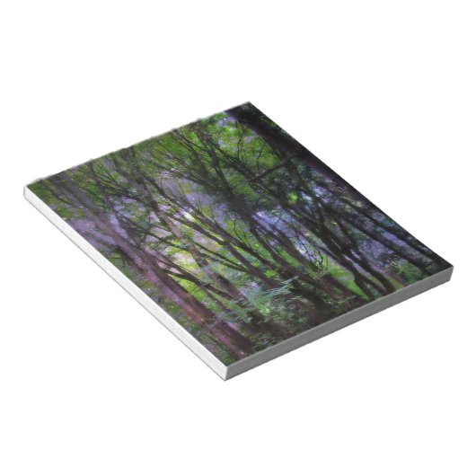 Surreal Forest met milde lampjes Notitieblok (Schuin)