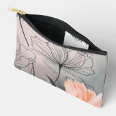 Surreal Garden Whispers: Dromerige Bloemenkunst Etui (Open)