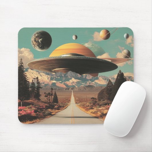 Surreal Landscape with Road, UFO and Saturn Muismat (Met muis)