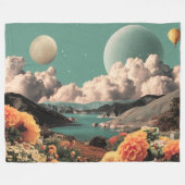 Surreal Mountain Landscape with Planets and Clouds Fleece Deken (Voorkant (Horizontaal))