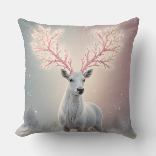 Surreal Pink Antler Reindeer Pillow Kussen (Voorkant)