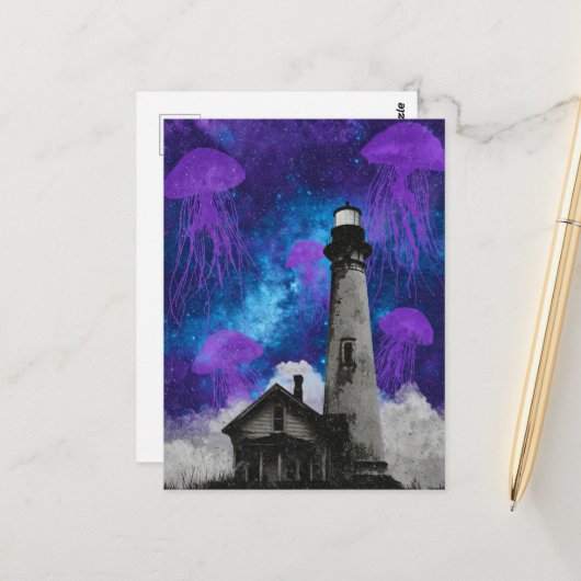 Surreal Purple Jellyfish and Vintage Lighthouse Briefkaart (Voorkant / Achterkant in situ)