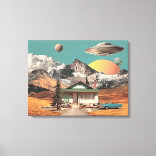 Surreal UFO Over Rustic House Canvas Afdruk (Voorkant)