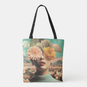 Surreal vrouwenportret met bloemen die ogen bedekk tote bag (Achterkant)