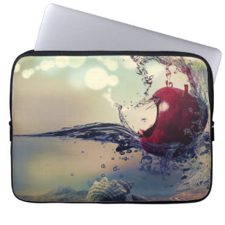 surrealisme laptop sleeve
