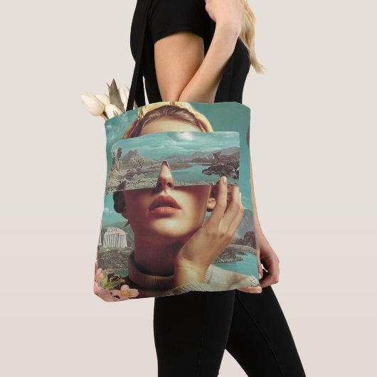 Surrealistisch landschapsvisioen, Surrealistisch v Tote Bag (Dichtbij)