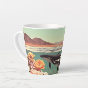 Surrealistisch oceaan tafereel met walvissen en ko latte mok