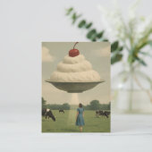 Surrealistisch UFO-dessert in een melkweide Briefkaart (Staand voorkant)