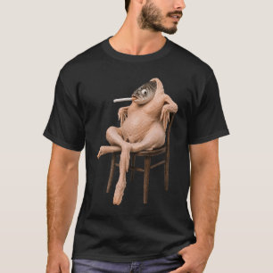 Surrealistisch vis kip wezen zittende stoel vreemd t-shirt