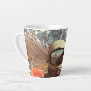 Surrealistische astronaut in bloemenveld latte mok