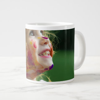 Surrealistische Avant-Garde Portret Mok - Krachtig