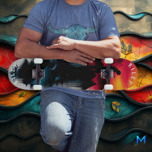 Surrealistische bergreflectie - ontwerp met vette persoonlijk skateboard