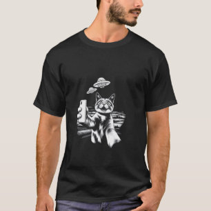Surrealistische kat UFO selfie T-shirt