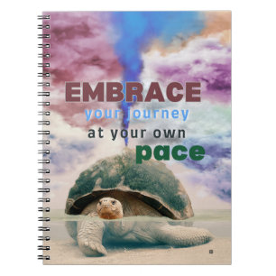 Surrealistische kunst Inspirerend Schildpad quote Notitieboek